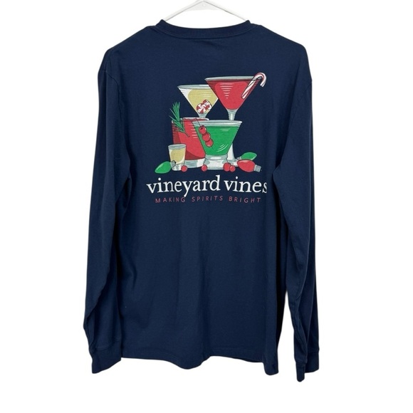 Vineyard Vines Size Medium Blue Making Spirits Bright Graphic Pocket T-Shirt - Picture 3 of 6